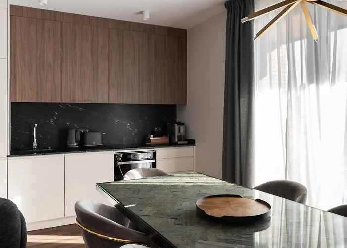 Old Town Scala E With Parking By Lion * グダニスク