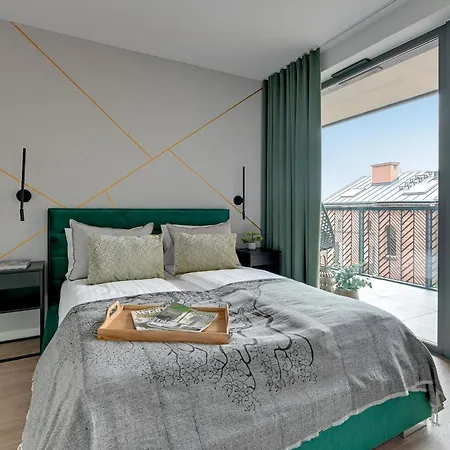 Scala 60e Center Premium With Parking By Lion Apartament