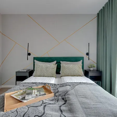 Scala 60e Center Premium With Parking By Lion Apartament Gdańsk