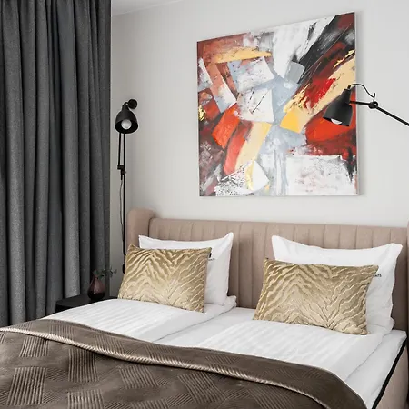 Old Town Scala E With Parking By Lion Gdańsk