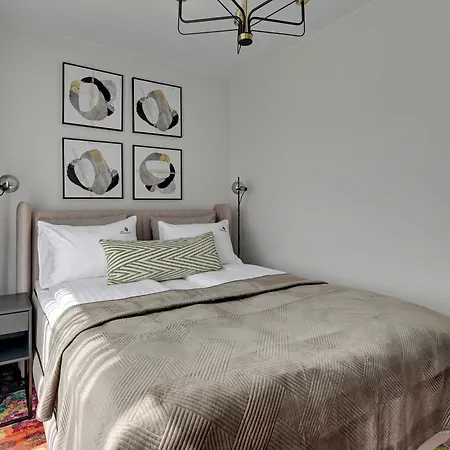 Scala 60e Center Premium With Parking By Lion Apartament Gdańsk