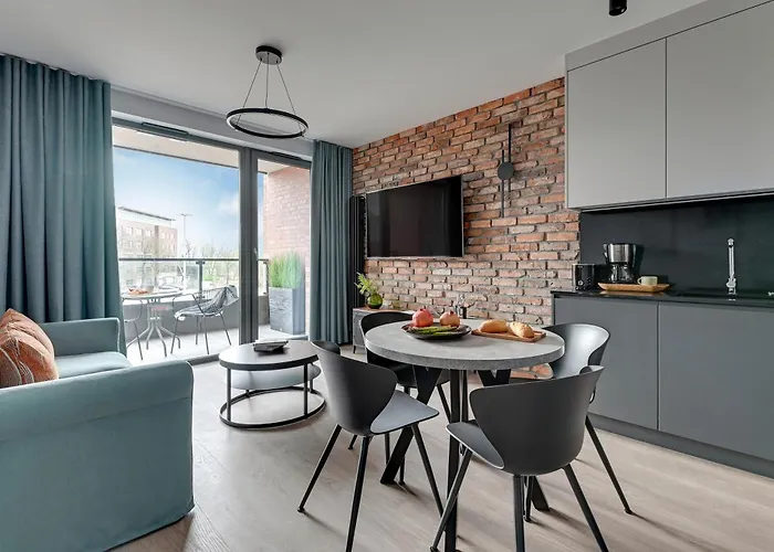 Old Town Scala E With Parking By Lion